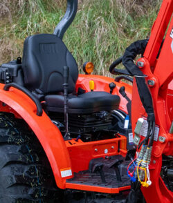 Kioti CK3740 HST Compact Tractor | ROPS | 37hp | Hydrostatic | Includes Loader and 4-in-1 Bucket | New CK Series