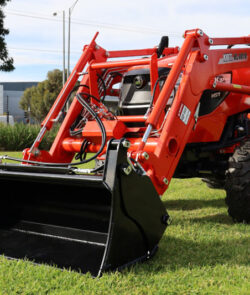 Kioti CK3740 HST Compact Tractor | ROPS | 37hp | Hydrostatic | Includes Loader and 4-in-1 Bucket | New CK Series