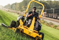 Cub Cadet Pro Z 900 Series 972SD