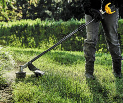 DCMASST1N-XE-Line-Trimmer-Attachment