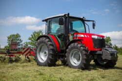 Massey Ferguson MF4700 Global Series