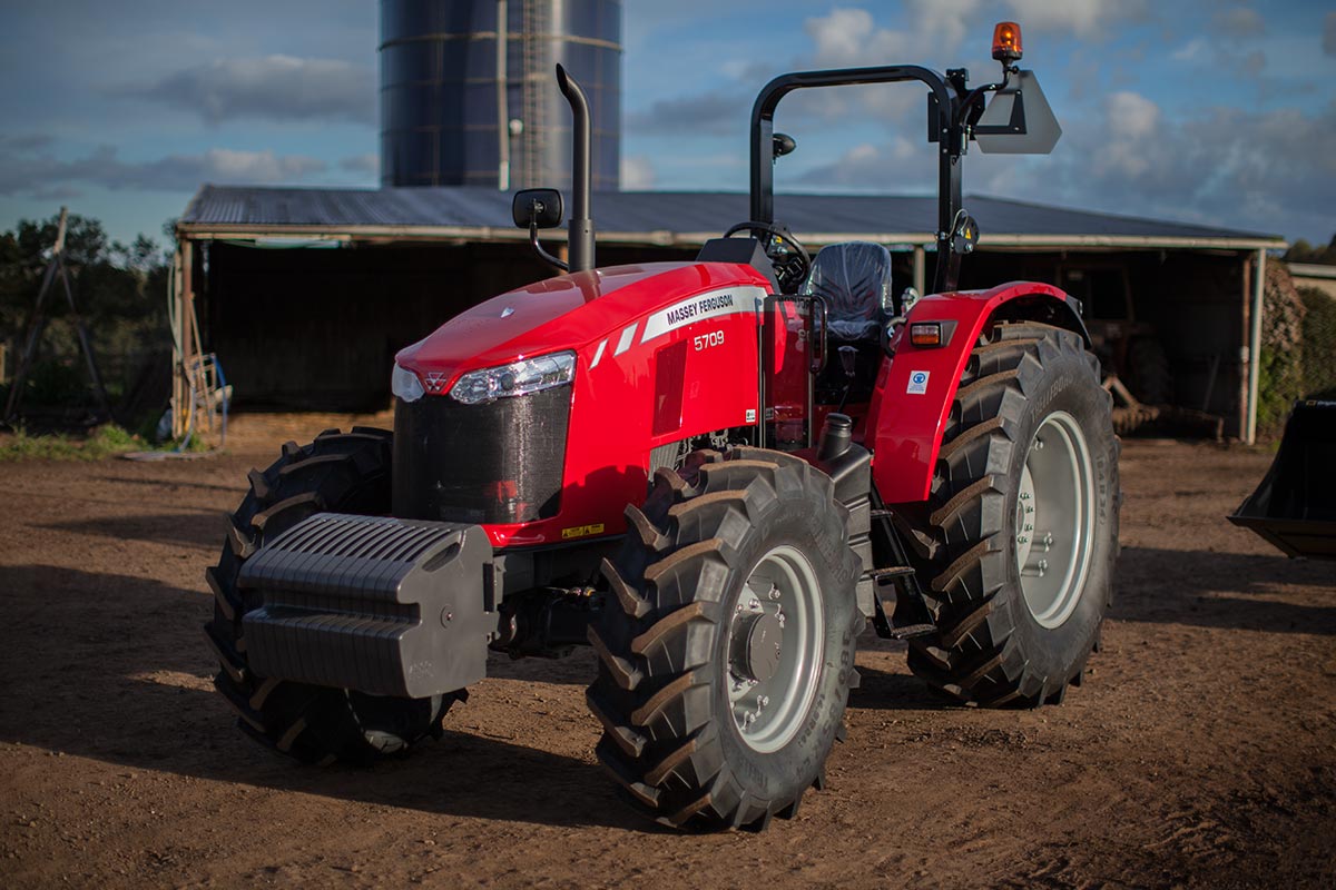 Massey Ferguson MF5700 Global Series - Image 5