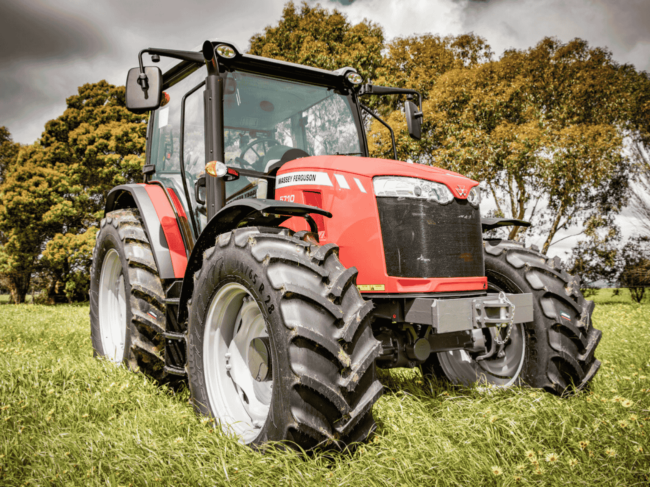 Massey Ferguson MF5700 Global Series