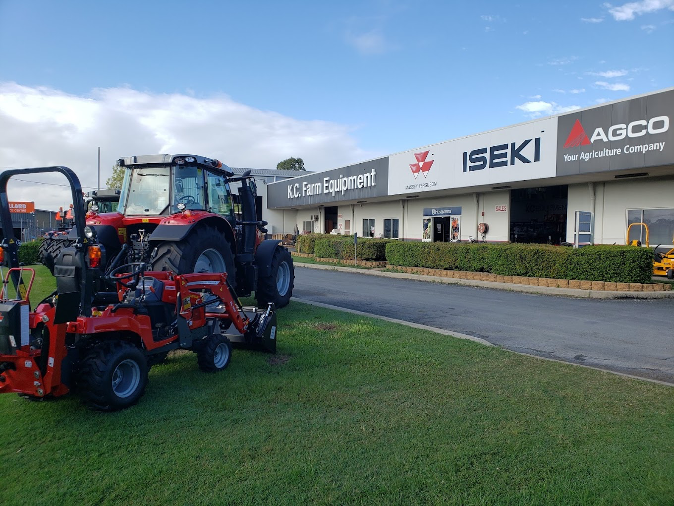 KC Equipment workshop and tractor